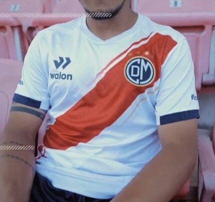 Camiseta Deportivo Municipal