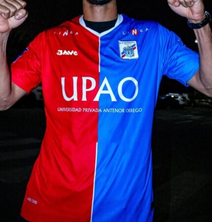 Camiseta Carlos A. Mannucci